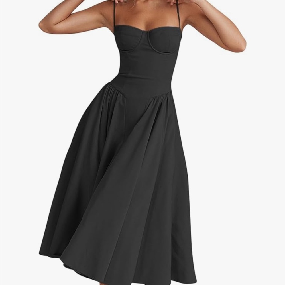 Elegant Black Corset style Midi Dress
XS - Picture 3 of 12